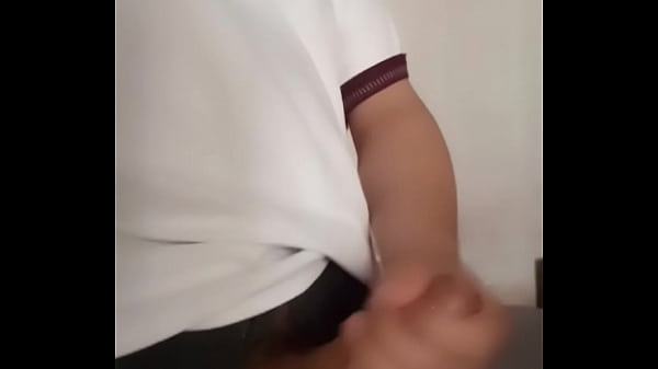 Jovencito deslechandose en camara