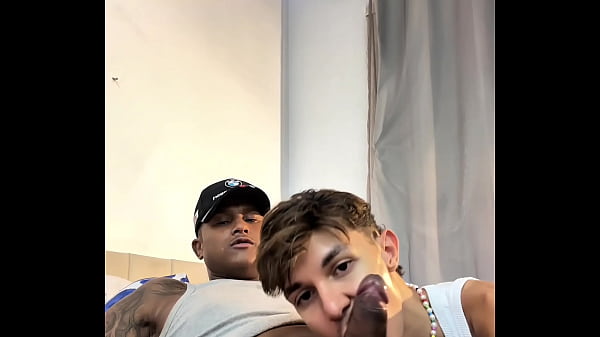 Padrasto comendo enteado viado